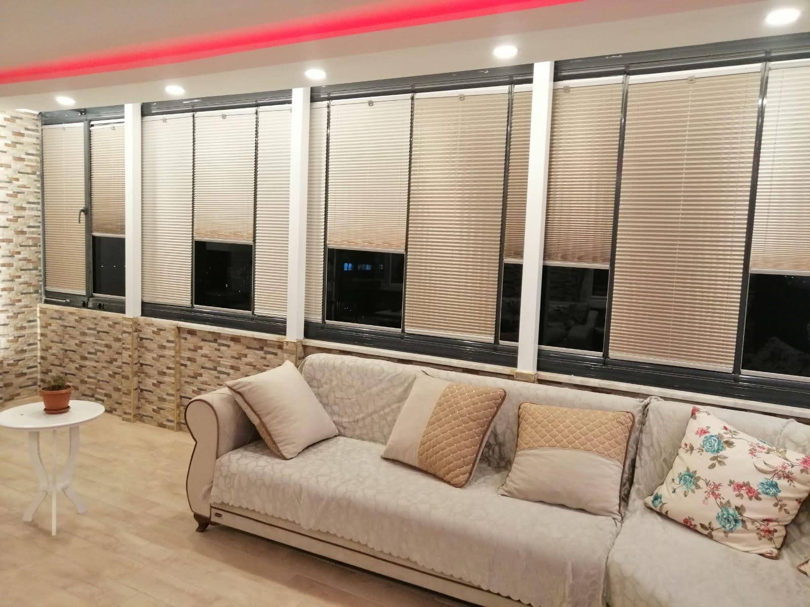 PLİSE CAM BALKON PERDESİ